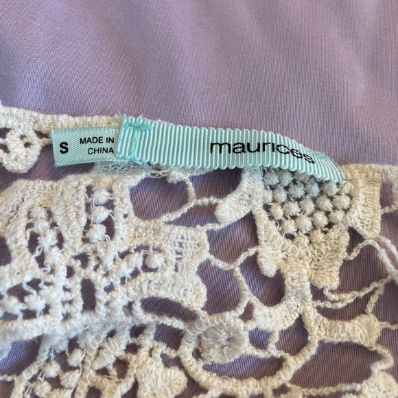 Lace top - Picture 4 of 4